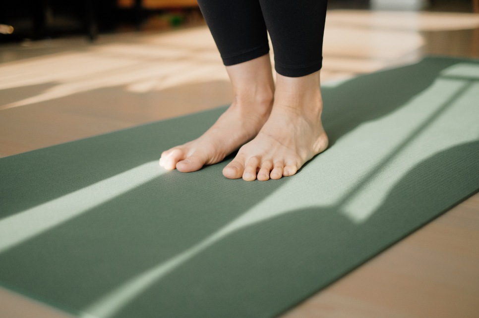 How To Clean A Lululemon Yoga Mat? Simple Steps