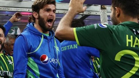 T20 World Cup Pakistan stun New Zealand to reach final