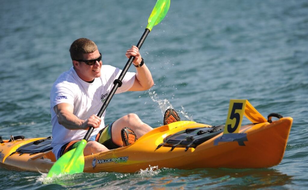 is kayaking good exercise