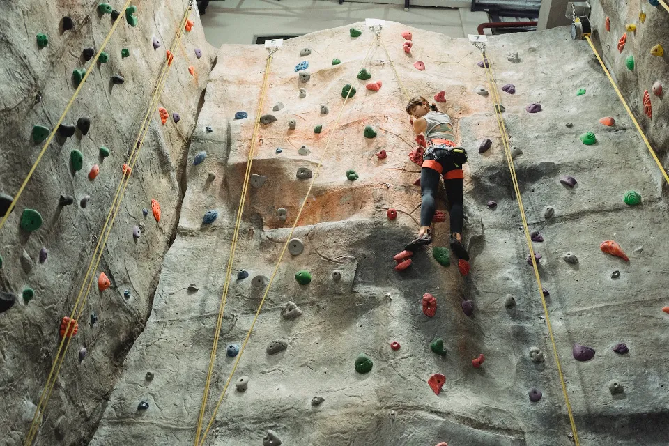 What to Wear When Indoor Rock Climbing?