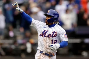 Both Citi Field — and the Mets — Look Slick in Victory Over Marlins