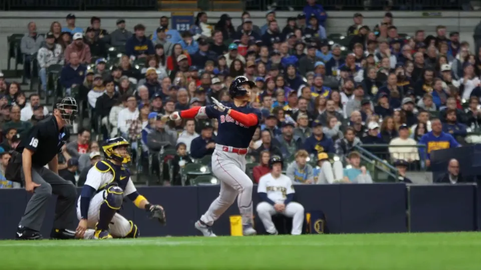 Bring Out the Dumbbells! Yoshida Homers Twice, Hits Grand Slam in 8th