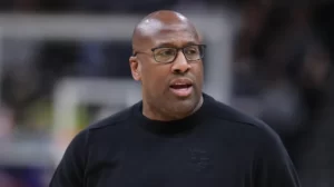 Mike Brown Named NBCA Coach of the Year